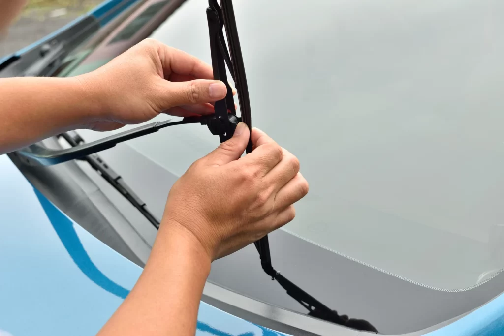 Wiper Blades Count & Wiper Blade Replacement How-To for Ultimate Visibility